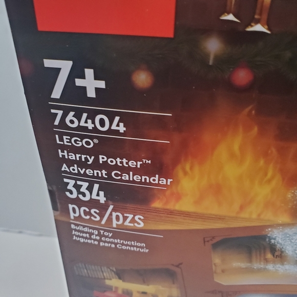 LEGO Harry Potter 2022 Holiday Christmas Advent Calendar (76404), 334 Pieces - Picture 3 of 5